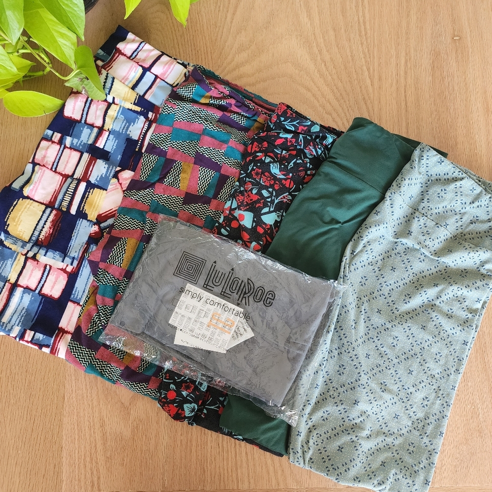 LuLaRoe Tall and Curvy Leggings Lot